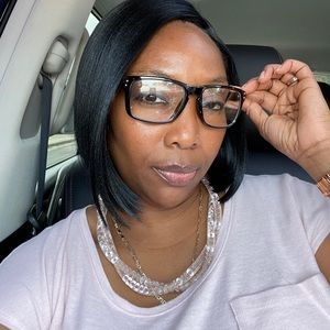 Meet your Posher, Lakisha